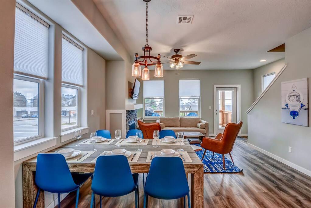 New Tri-Level Home With Ocean View And 3 En-Suite Bedrooms! ديبو باي المظهر الخارجي الصورة